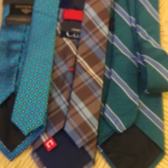 Sharp tie bundle! - Picture 6 of 8